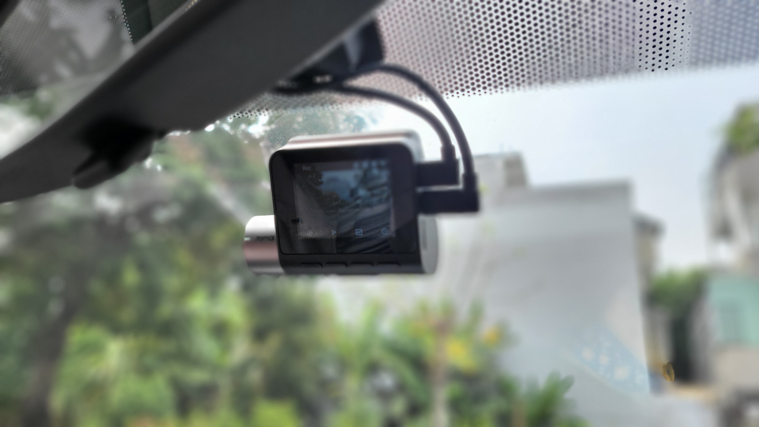Mẫu camera phù hợp với nội thất sang trọng của xe.
